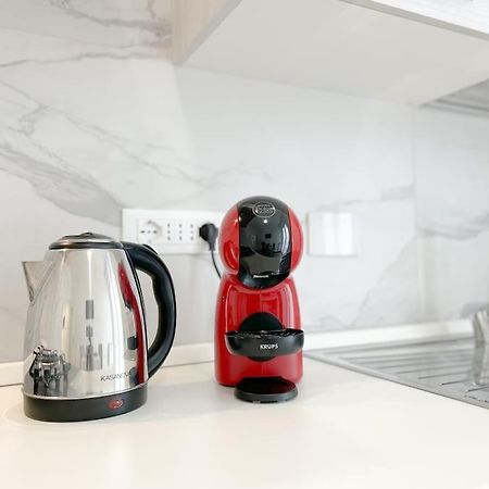 Elegant Apartment - Wifi - Smart Tv - Netflix Genua Zewnętrze zdjęcie